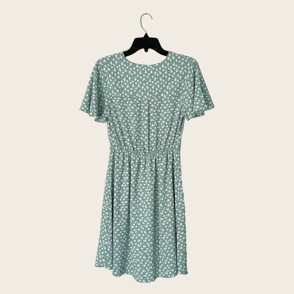 Monteau Los Angeles Green Floral Faux Wrap Mini Dress - Picture 2 of 4